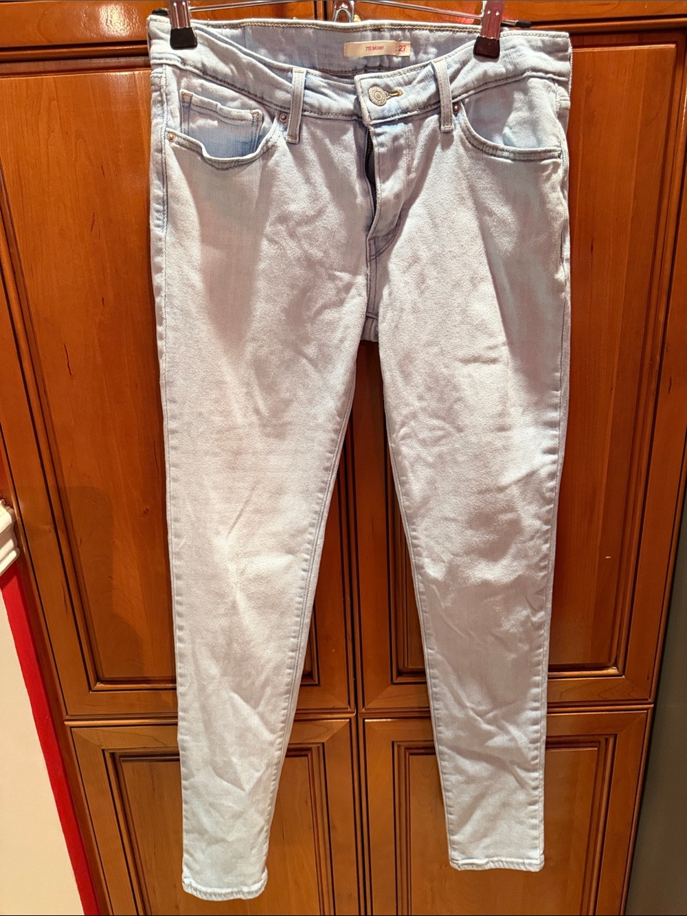 Levi's Women's Skinny Jeans in Light Wash Blue